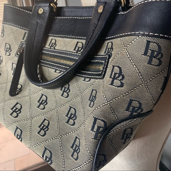 Dooney & Bourke DB print 1975 - Picture 15 of 16
